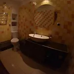 Comfortable House With Garden Villa