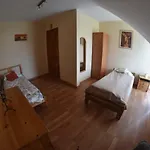 Comfortable House With Garden * Manki