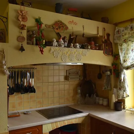 Comfortable House With Garden * Manki