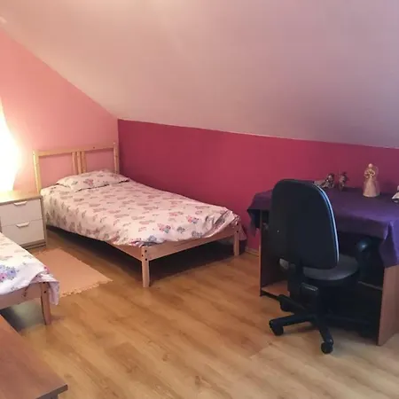 Villa Comfortable House With Garden Manki