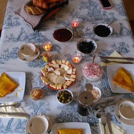 Comfortable House With Garden *