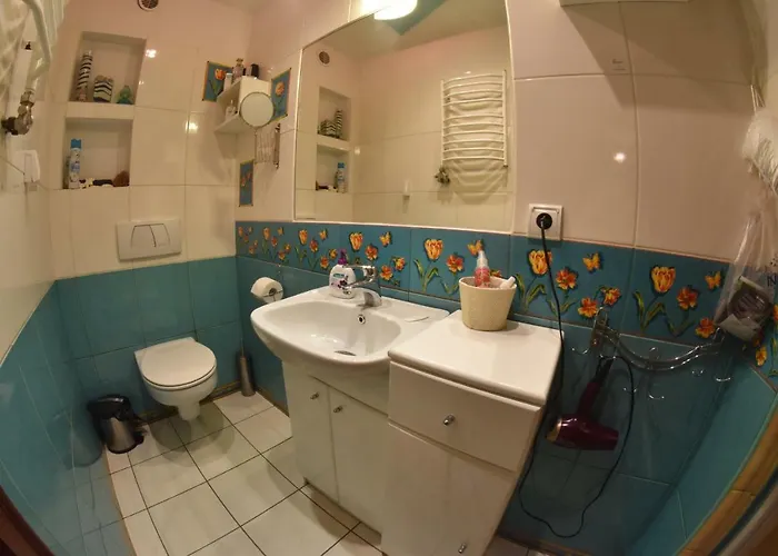 Comfortable House With Garden *