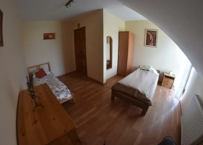 Comfortable House With Garden * Manki