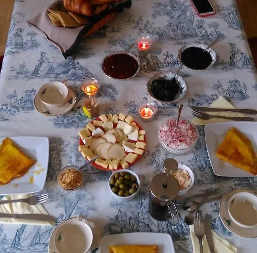 Comfortable House With Garden *